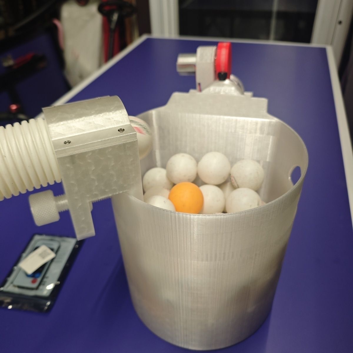 Table Tennis Gun - Automatic Table Tennis Loading Machine Large