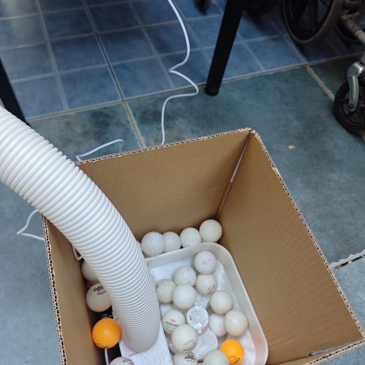 Automatic Table Tennis Loading - Table Tennis Gun review and price